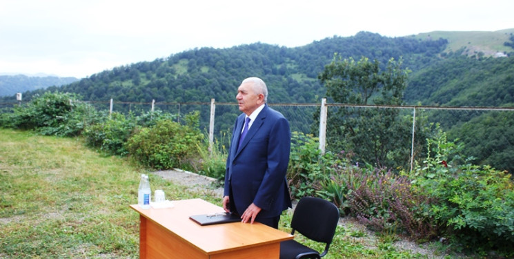 RİH başçısı rayonun ucqar dağ kəndi Qaralarda səyyar vətəndaş qəbulu keçirib