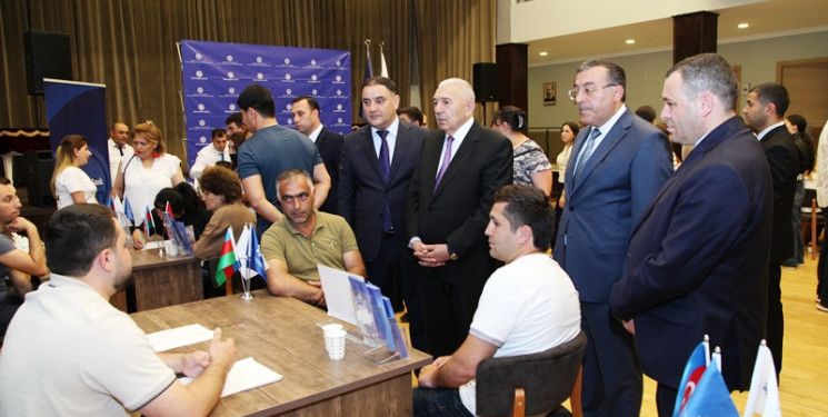 Tovuzda əmək yarmarkası keçirilib